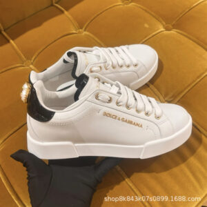 2025 Trendy and Versatile Graffiti Hand-Painted DG Couple Shoes Women's Sneakers Genuine Leather Sports Casual White Sneakers Men's