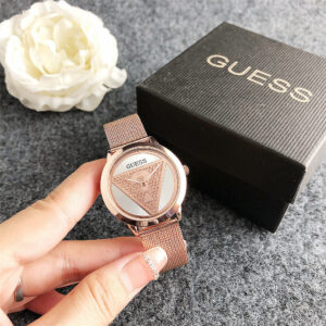 Gue*s Korean style trendy fashion watch with mesh strap, thin and stylish